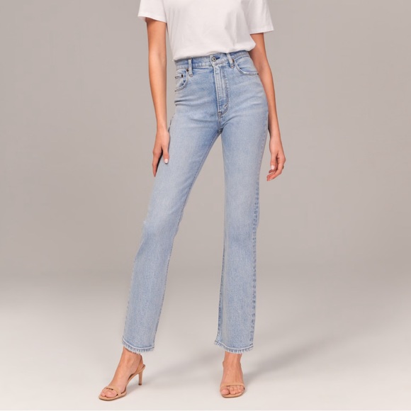 Abercrombie & Fitch Denim - Ultra High Rise Ankle Straight Jean